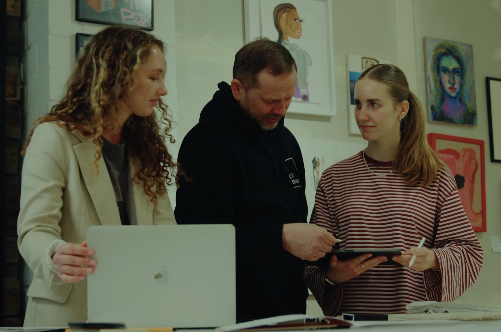 planstudio Team bei der gemeinsamen Projektbesprechung